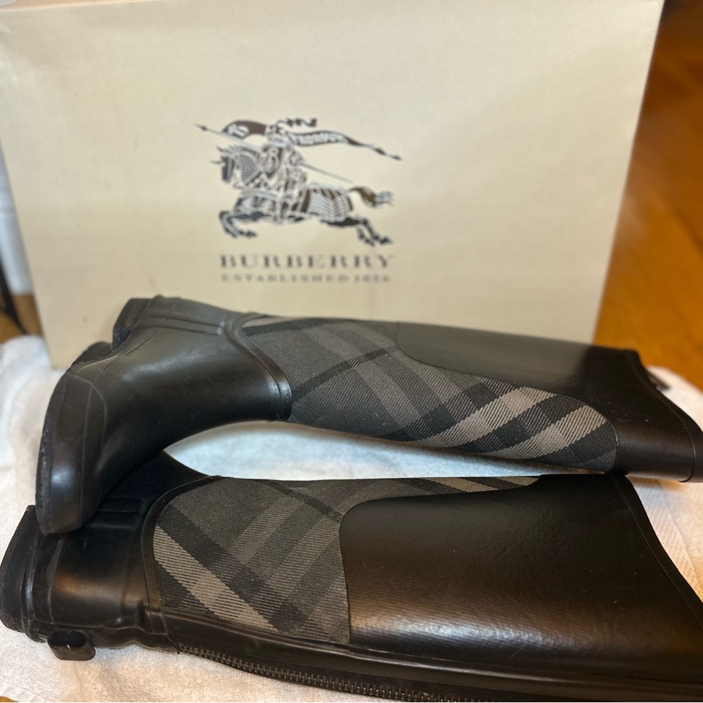 Burberry Black and Gray Checkered Boots